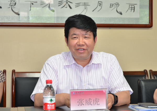 张威虎副校长介绍beat365情况